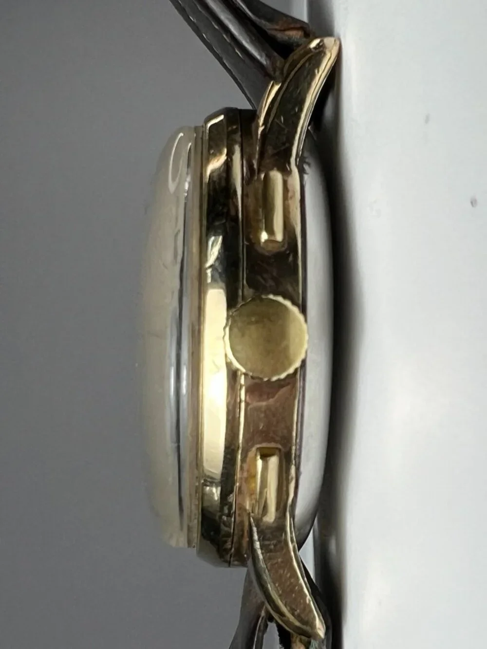 Rare 1940s Tourneau Datofix Chronograph - Gold Triple Date Mechanical Watch